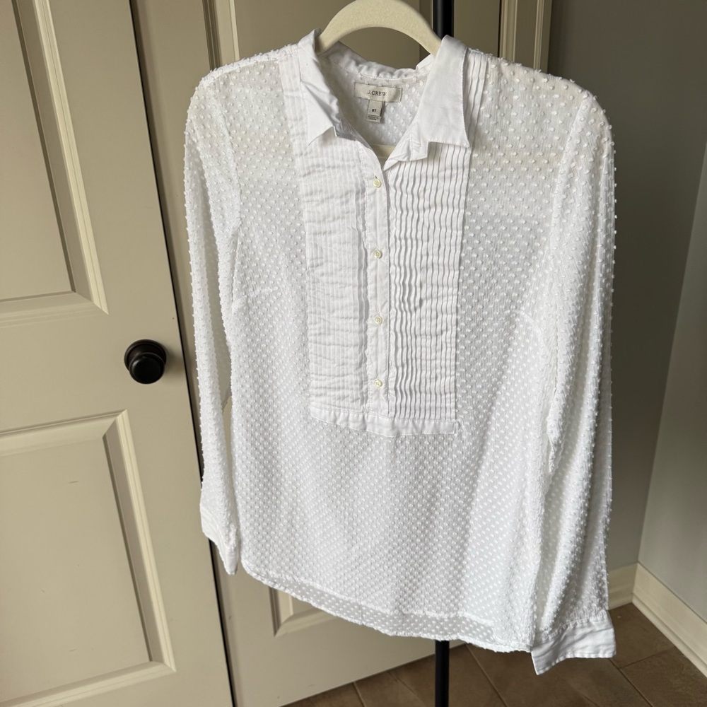 J.Crew White Swiss Dot Blouse Pintuck Front Preppy Classic Top Size 6